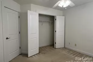 527 Dubois Court, Charlotte, NC 28208 - Photo 17