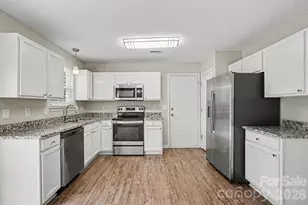 9937 Austin Samuel Pl, Charlotte, NC 28214 - Photo 5