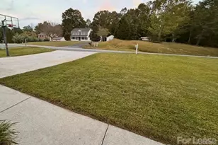 113 Lakeside Dr, Marion, NC 28752 - Photo 17