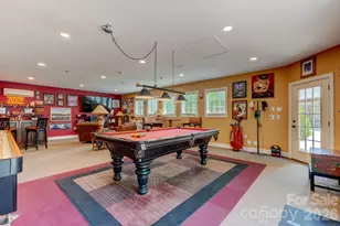 8106 Breezy Hill Dr, Browns Summit, NC 27214 - Photo 33