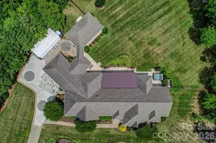 8106 Breezy Hill Dr, Browns Summit, NC 27214 - Photo 47