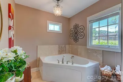 8106 Breezy Hill Drive, Browns Summit, NC 27214 - Photo 21