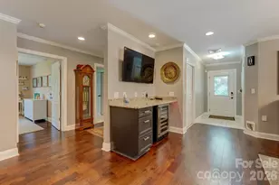 8106 Breezy Hill Dr, Browns Summit, NC 27214 - Photo 11