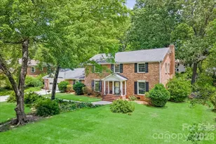 1024 Court Dr, Charlotte, NC 28211 - Photo 3