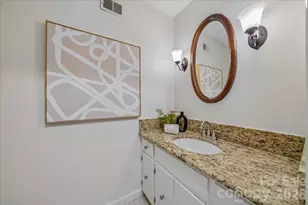1024 Court Dr, Charlotte, NC 28211 - Photo 15