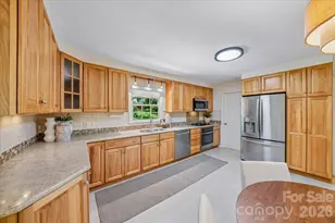 1024 Court Dr, Charlotte, NC 28211 - Photo 11