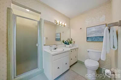 1024 Court Drive, Charlotte, NC 28211 - Photo 19
