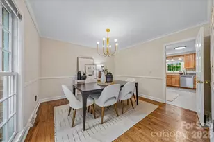 1024 Court Dr, Charlotte, NC 28211 - Photo 9