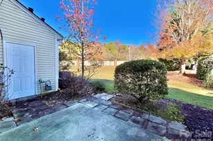2762 Thornbush Ct, Charlotte, NC 28270 - Photo 21