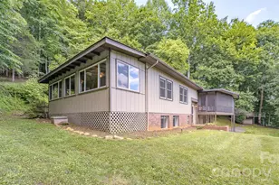 35 Coweeta Ridge Rd, Otto, NC 28763 - Photo 33