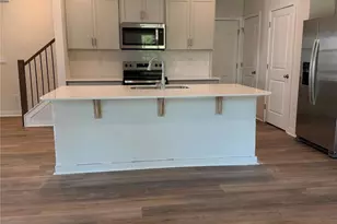1423 Mammoth Rd, Hickory, NC 28692 - Photo 5