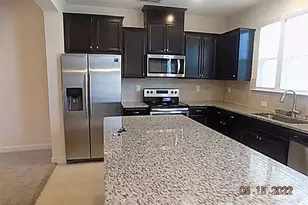 5633 Garrow Glen Rd, Charlotte, NC 28278 - Photo 7