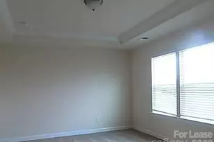 5633 Garrow Glen Rd, Charlotte, NC 28278 - Photo 15