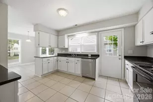 5317 Caradon Dr, Charlotte, NC 28227 - Photo 9