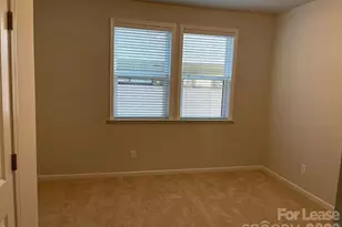 6335 Southgrove St, Charlotte, NC 28277 - Photo 11