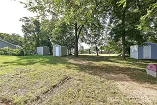 415 Jones St, Charlotte, NC 28208 - Photo 23