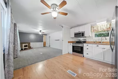 5404 B J Drive, Conover, NC 28613 - Photo 11