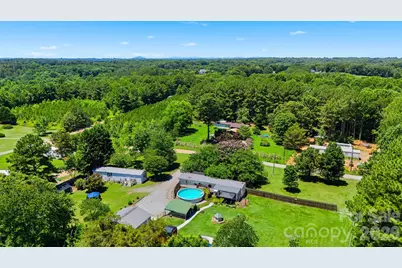 5404 B J Drive, Conover, NC 28613 - Photo 41