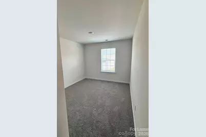 2102 10th Street SE, Hickory, NC 28602 - Photo 7