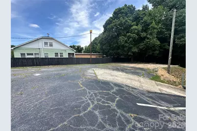 1401 S Salisbury Avenue, Spencer, NC 28159 - Photo 7