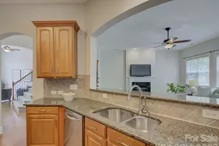 4938 Mesa Verde Rd, Charlotte, NC 28277 - Photo 17