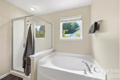 11206 Pond Valley Court, Charlotte, NC 28269 - Photo 19