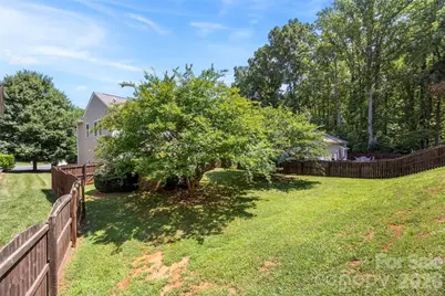 11206 Pond Valley Court, Charlotte, NC 28269 - Photo 33
