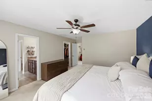 11206 Pond Valley Ct, Charlotte, NC 28269 - Photo 17