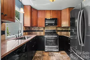 9330 Oren Thompson Rd, Charlotte, NC 28213 - Photo 13