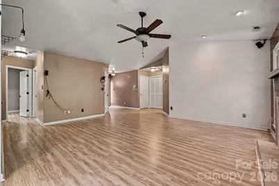 9330 Oren Thompson Road, Charlotte, NC 28213 - Photo 17