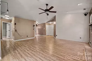9330 Oren Thompson Rd, Charlotte, NC 28213 - Photo 17