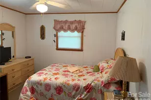42 Country Meadows Rd, Burnsville, NC 28714 - Photo 21