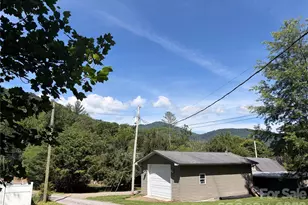 42 Country Meadows Rd, Burnsville, NC 28714 - Photo 41