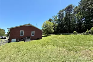 1106 Laurel Woods Dr, Gastonia, NC 28052 - Photo 25