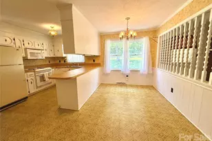 1106 Laurel Woods Dr, Gastonia, NC 28052 - Photo 7