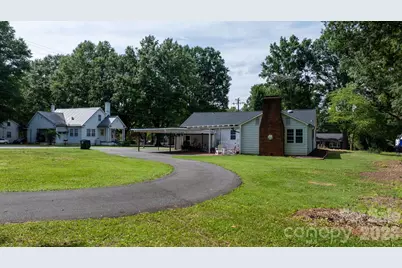 227 W 27th Street, Newton, NC 28658 - Photo 41