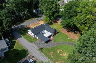 227 W 27th St, Newton, NC 28658 - Photo 45