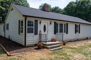 227 W 27th St, Newton, NC 28658 - Photo 27