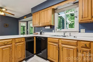 7935 Altacrest Dr, Concord, NC 28027 - Photo 13