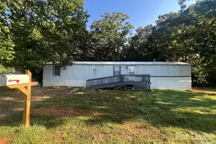 504 Oak Run Ct, Bessemer City, NC 28016 - Photo 1