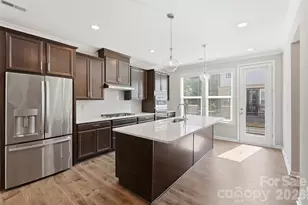 604 Tudor Park Way, Charlotte, NC 28211 - Photo 11