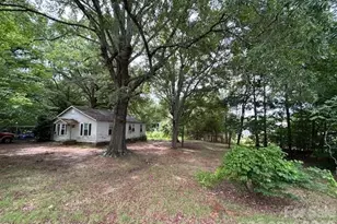 145 Alexander Acres Rd, Mooresville, NC 28115 - Photo 3