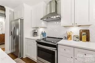 4231 Firethorne Rd, Charlotte, NC 28205 - Photo 11