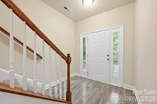 7820 Rockland Dr, Charlotte, NC 28213 - Photo 3