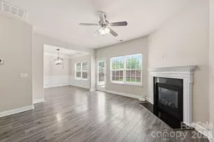 7820 Rockland Dr, Charlotte, NC 28213 - Photo 17