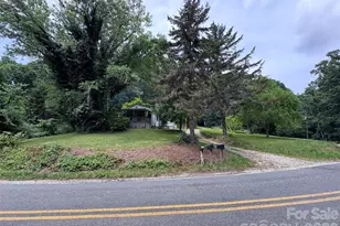402 Sharon Rd, Fairview, NC 28730 - Photo 11