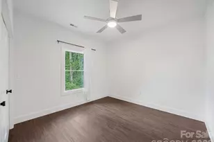 105 Crowder Hls Ln, Asheville, NC 28804 - Photo 19