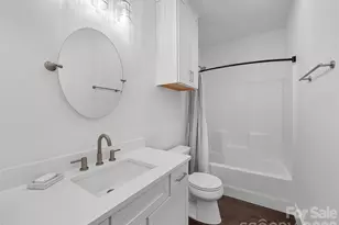 105 Crowder Hls Ln, Asheville, NC 28804 - Photo 21