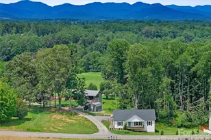 105 Crowder Hls Ln, Asheville, NC 28804 - Photo 25