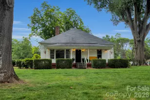 2103 N Thomas Ave, Newton, NC 28658 - Photo 5